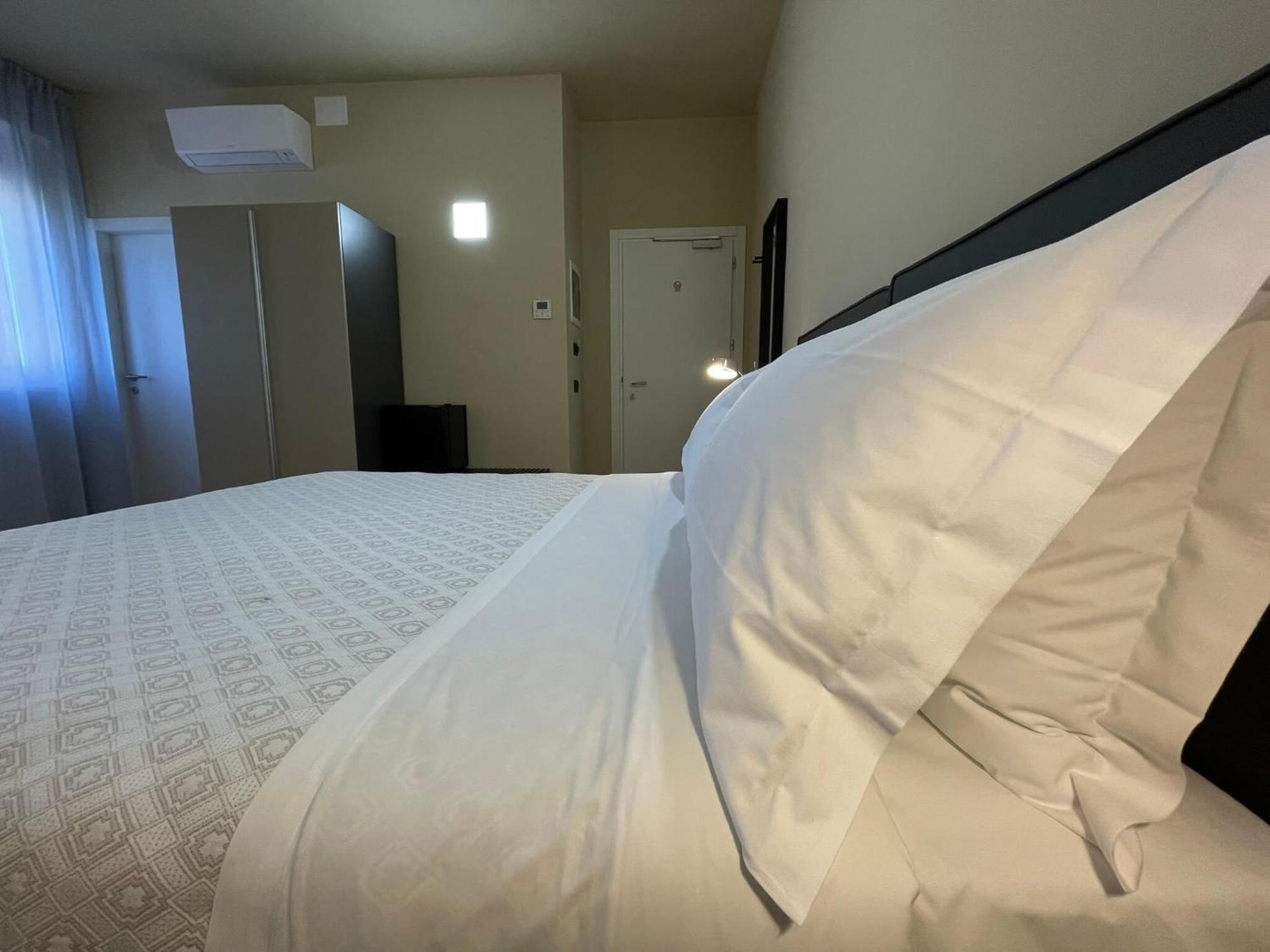 La Galleria Lodge بارما المظهر الخارجي الصورة
